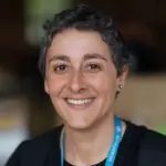 Teresa Sáez Sonriendo fotografía en primer plano